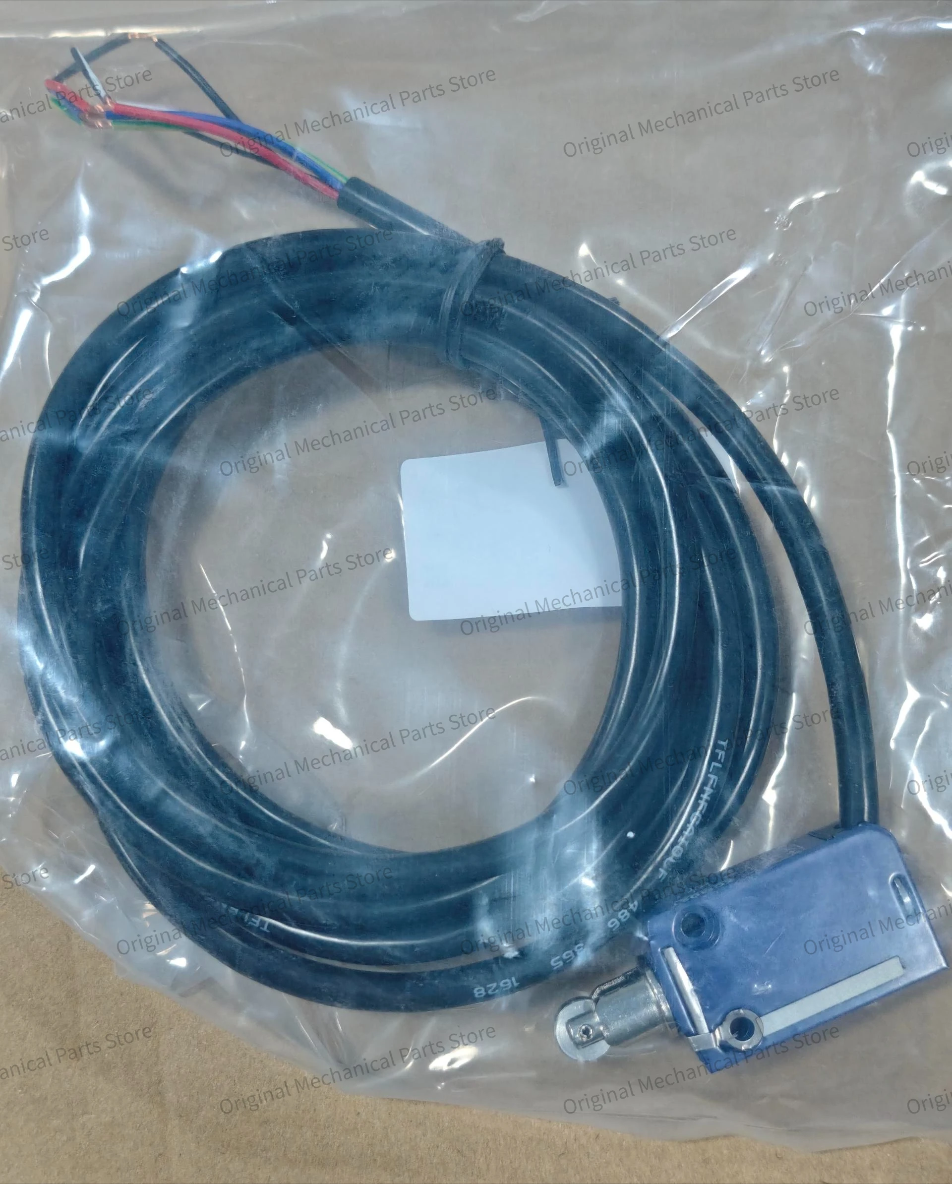 Brand New    1Pcs XCMD2102L3 L - đánh giá và giá Limit Switch